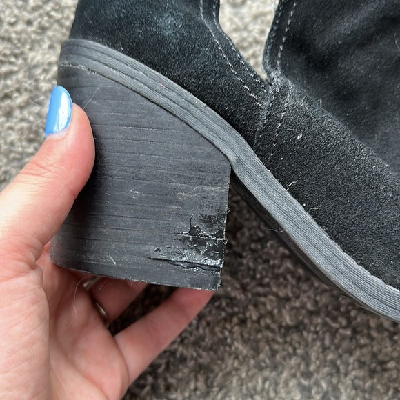 Steve Madden Black Sharini Cut Out Booties - Picture 5 of 7